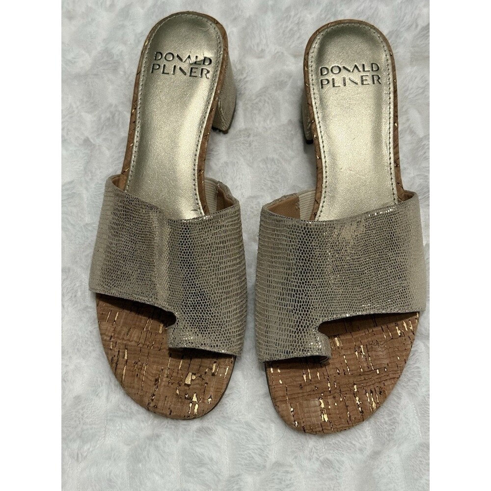 Gold Donald Pliner Never Worn Leather & Lizard Women's Naia Sandal Size:7.5
